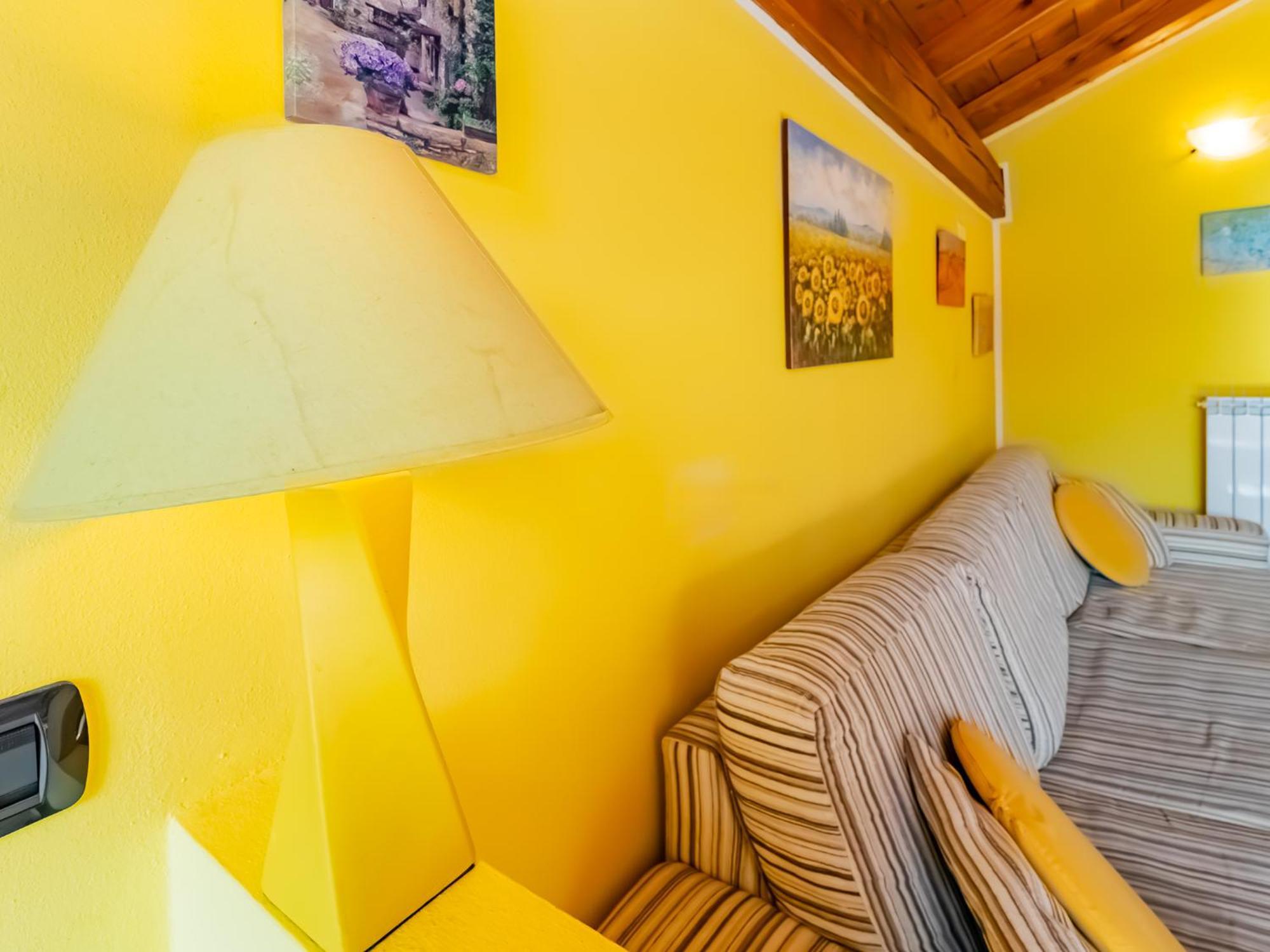 Апартаменти Rododendro House Relax Morbio Екстер'єр фото
